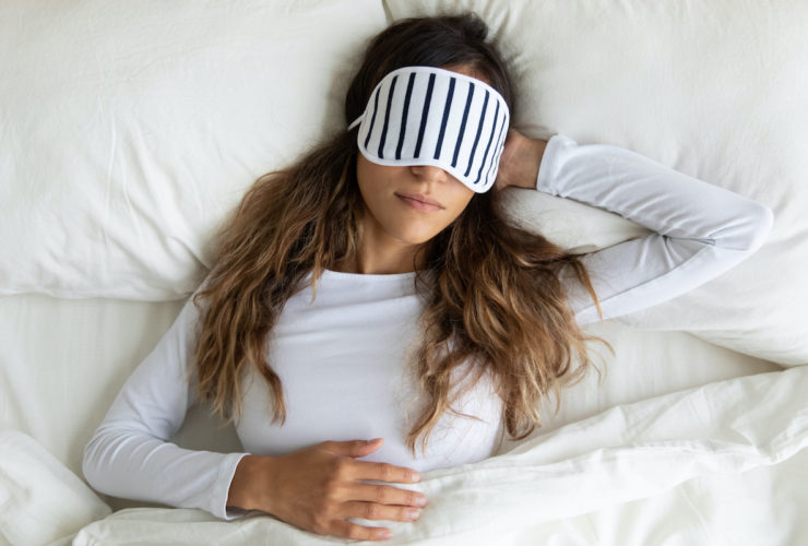 pretty woman sleeping dreaming